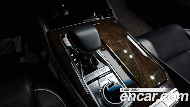 Kia K9 2021 — photo 12
