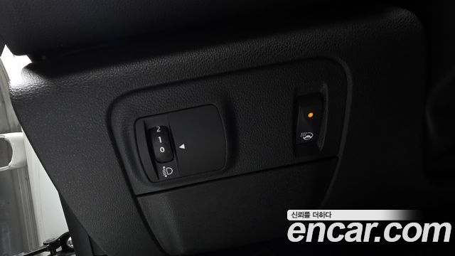 Renault Korea SM6 2017 — photo 24