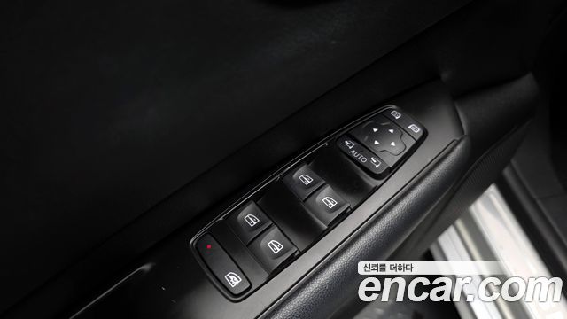Renault Korea SM6 2017 — photo 29