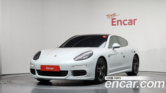 Porsche Panamera 2014 — photo 1