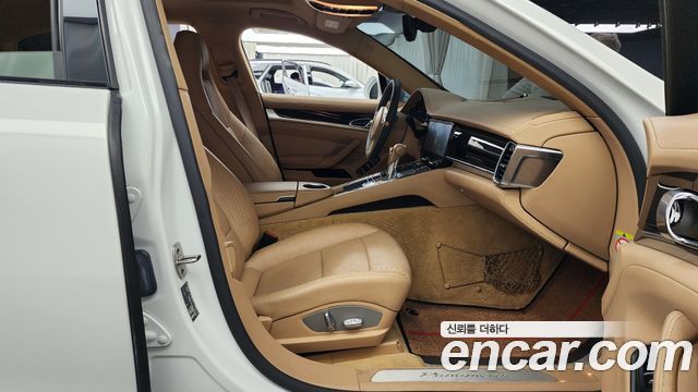 Porsche Panamera 2014 — photo 11
