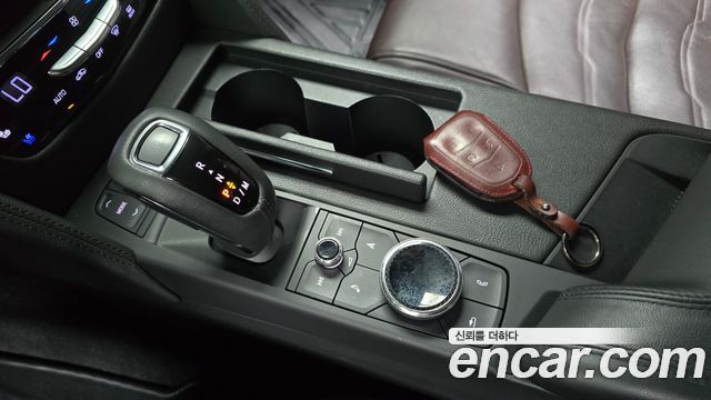 Cadillac CT6 2019 — photo 9