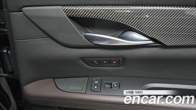 Cadillac CT6 2019 — photo 17