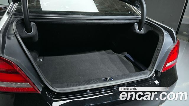 Hyundai Equus 2014 — photo 20