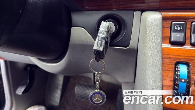 Mercedes-Benz E-Class 1996 — photo 18