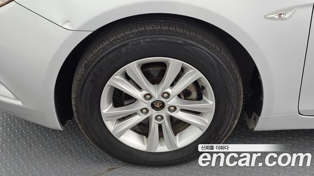 Hyundai Sonata 2010 — photo 5