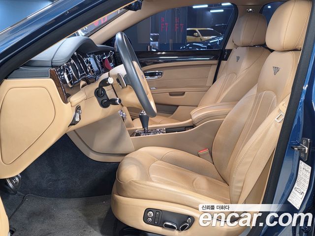 Bentley Mulsanne 2017 — photo 7
