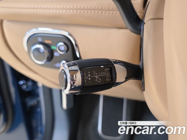 Bentley Mulsanne 2017 — photo 17