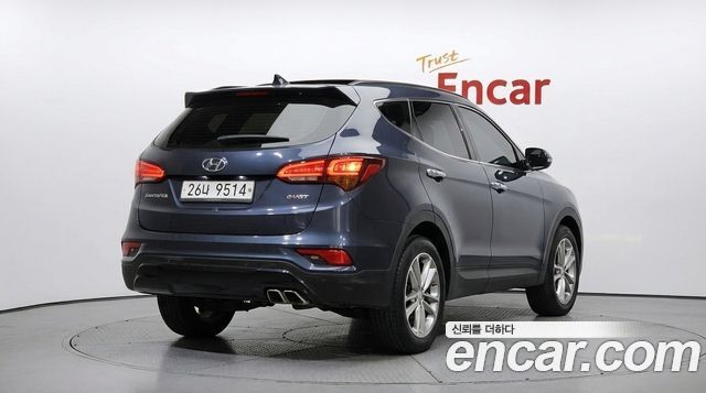 Hyundai Santafe 2016 — photo 2