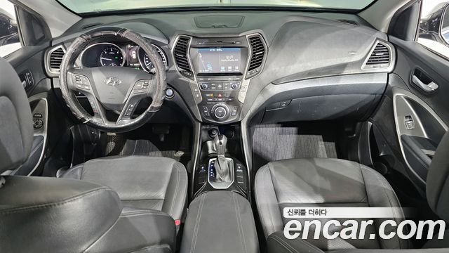 Hyundai Santafe 2016 — photo 7