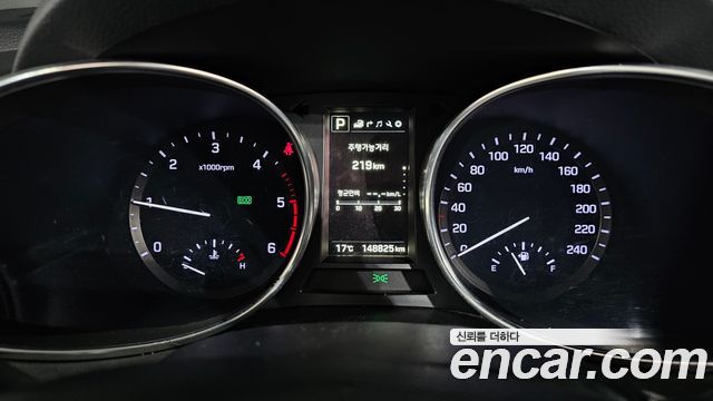Hyundai Santafe 2016 — photo 8