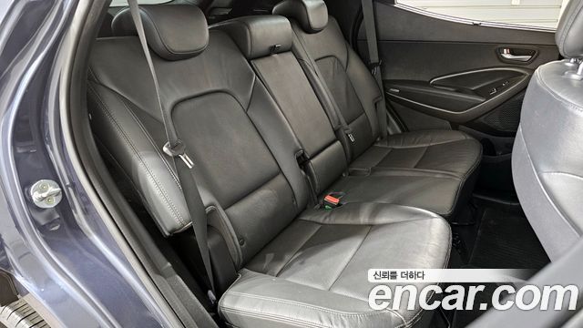 Hyundai Santafe 2016 — photo 12