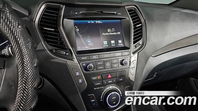 Hyundai Santafe 2016 — photo 16
