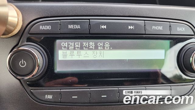 Chevrolet Korea Spark 2018 — photo 13
