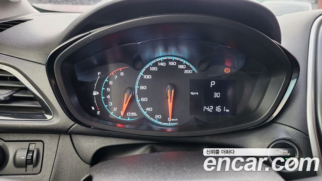 Chevrolet Korea Spark 2018 — photo 17