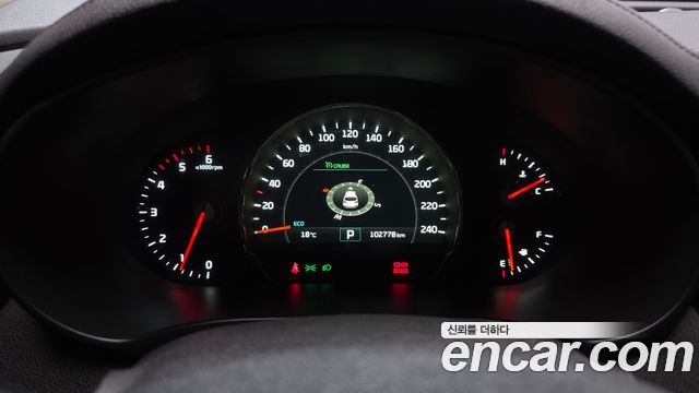 Kia Sorento 2015 — photo 11