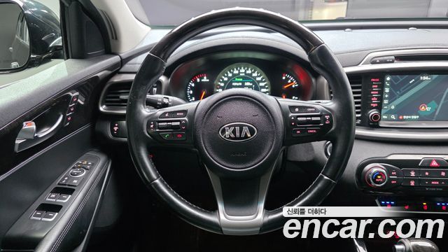 Kia Sorento 2015 — photo 19