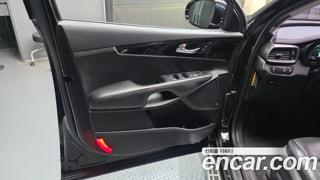 Kia Sorento 2015 — photo 14