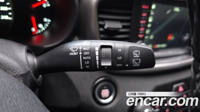 Kia Sorento 2015 — photo 28