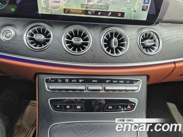Mercedes-Benz CLS-Class 2022 — photo 9