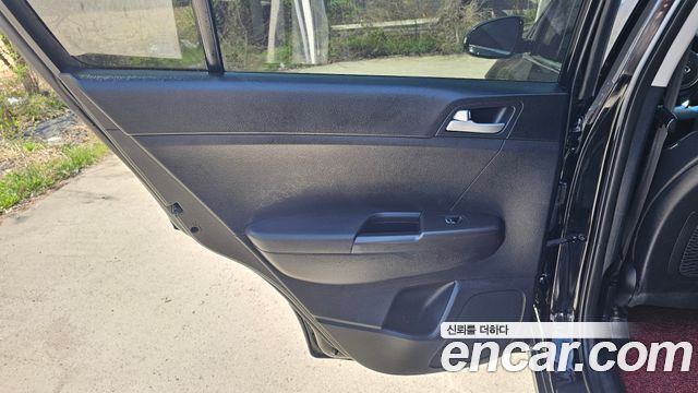 Kia Sportage 2018 — photo 15