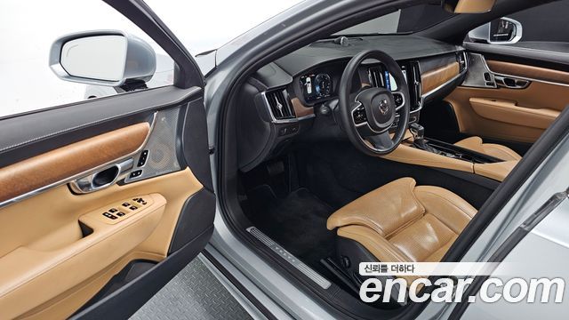 Volvo S90 2019 — photo 13