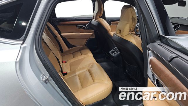 Volvo S90 2019 — photo 18