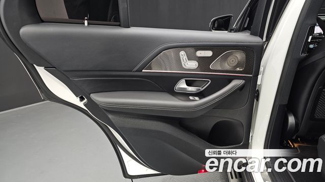 Mercedes-Benz GLE-Class 2024 — photo 15