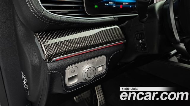 Mercedes-Benz GLE-Class 2024 — photo 28