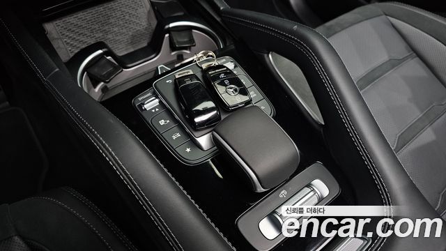 Mercedes-Benz GLE-Class 2024 — photo 33
