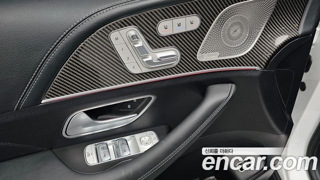 Mercedes-Benz GLE-Class 2024 — photo 35