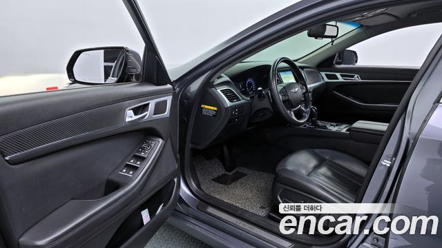 Hyundai Genesis 2016 — photo 13