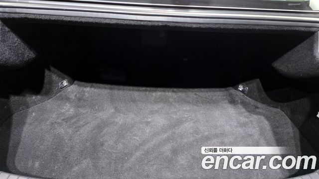 Hyundai Genesis 2016 — photo 27