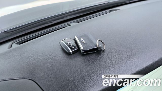 Hyundai Genesis 2016 — photo 29