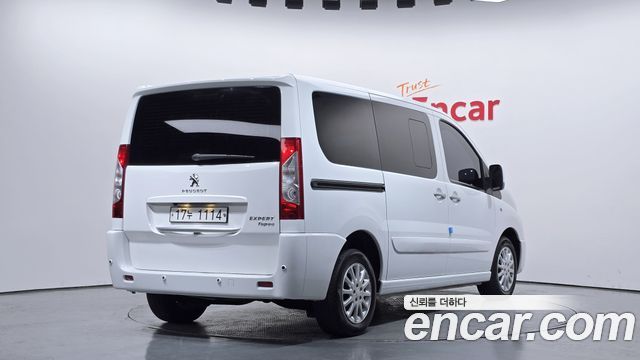 Peugeot Expert 2013 — photo 2