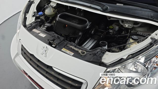 Peugeot Expert 2013 — photo 6