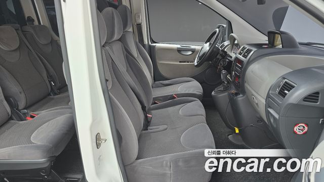 Peugeot Expert 2013 — photo 11