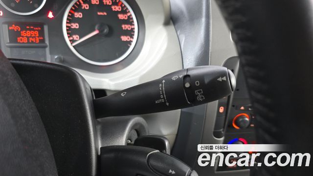 Peugeot Expert 2013 — photo 18