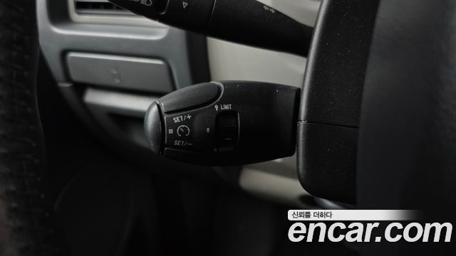 Peugeot Expert 2013 — photo 19