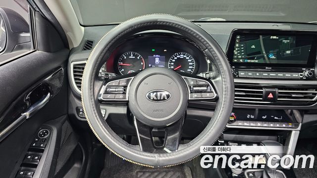 Kia Seltos 2020 — photo 12