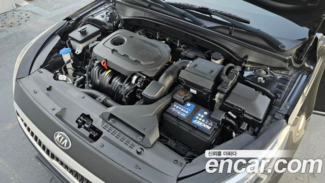 Kia K7 2018 — photo 6