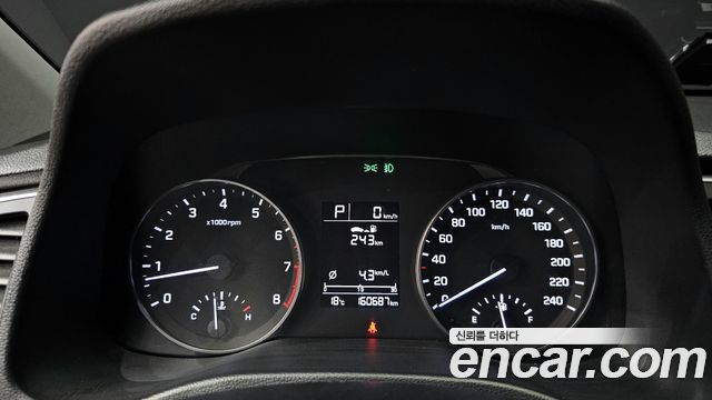 Hyundai AVANTE 2018 — photo 8