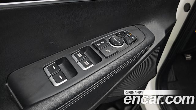 Kia Sorento 2016 — photo 22