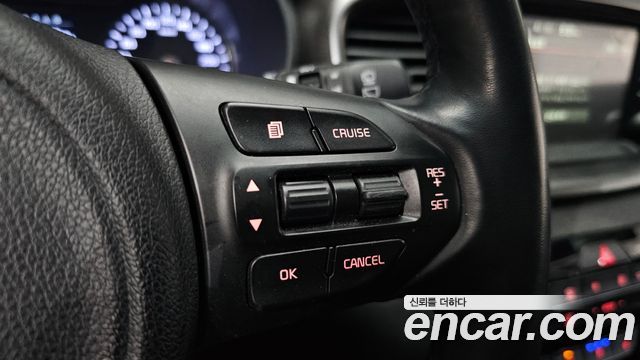 Kia Sorento 2016 — photo 24