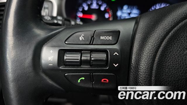 Kia Sorento 2016 — photo 28