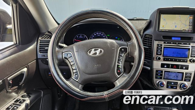 Hyundai Santafe 2012 — photo 13