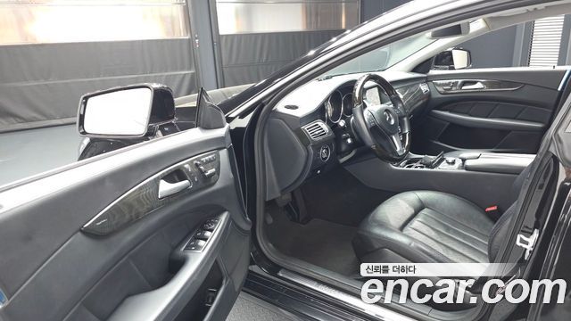 Mercedes-Benz CLS-Class 2013 — photo 10