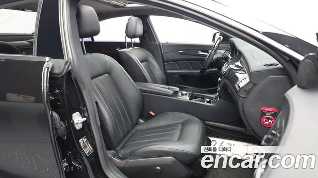 Mercedes-Benz CLS-Class 2013 — photo 11