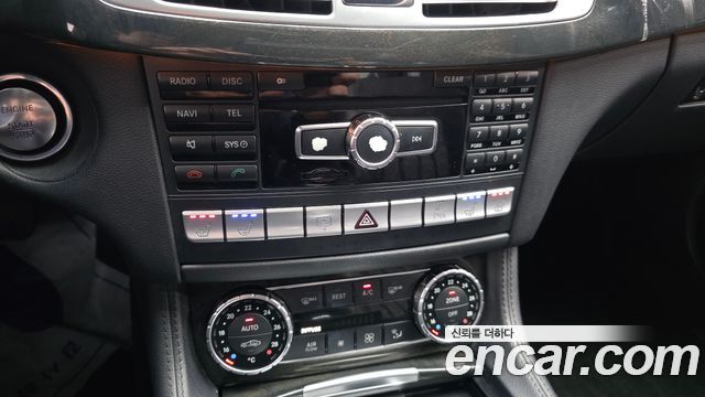 Mercedes-Benz CLS-Class 2013 — photo 16
