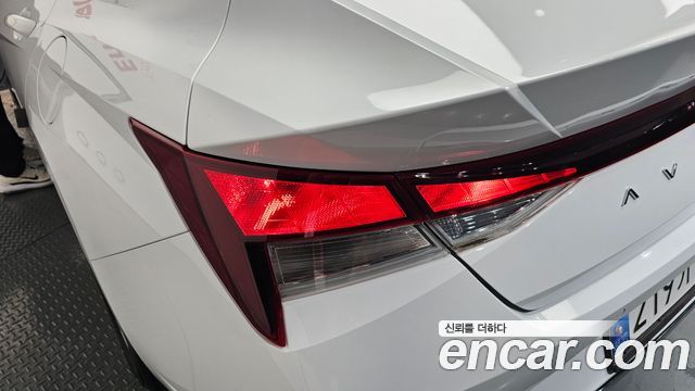 Hyundai AVANTE 2021 — photo 9